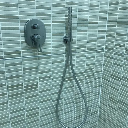 Hotel Serventi Longhi 2*