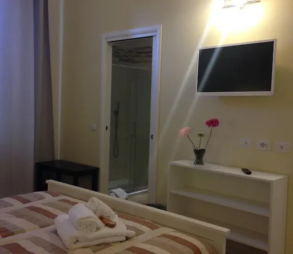 호텔 세르벤티 롱히 룸스 2*