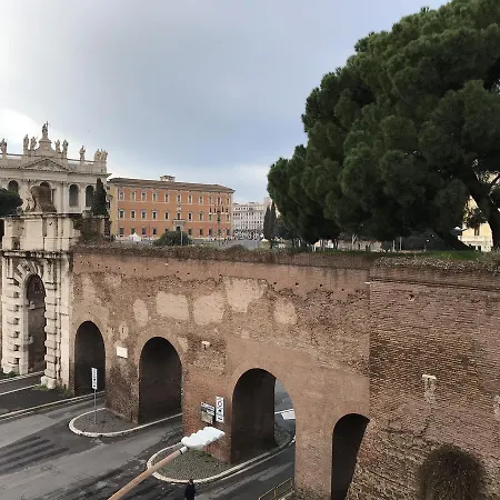 Serventi Longhi